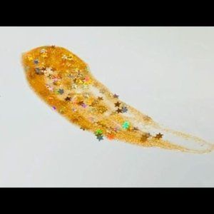 AMNH Skincare Kiss The Stars lip plumper